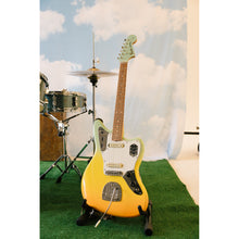 Load image into Gallery viewer, Fender x Free &amp; Easy Vintera® &#39;60s Jaguar® Guitar
