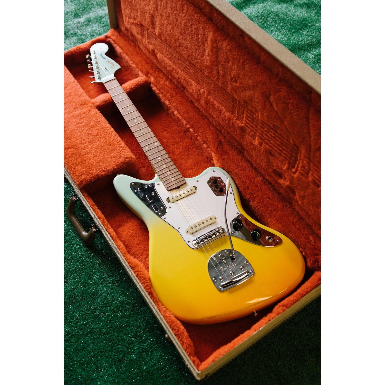 Fender x Free & Easy Vintera® '60s Jaguar® Guitar